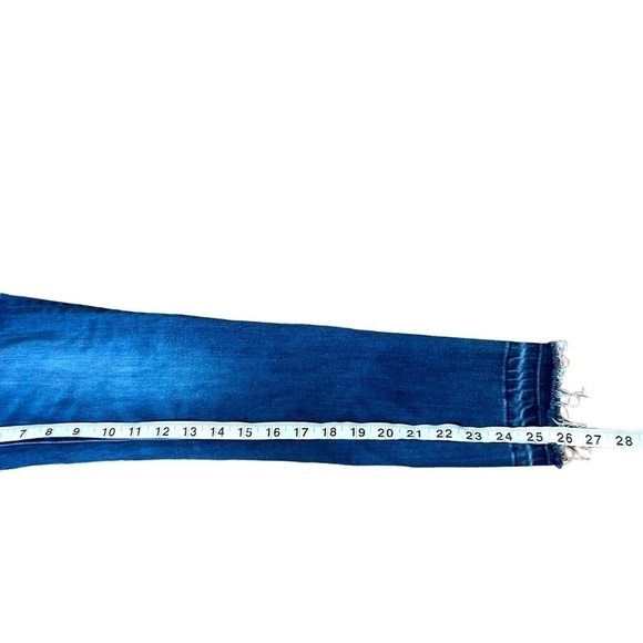 ARITZIA Denim Forum The Lola High Rise Skinny Crop - Picture 12 of 12